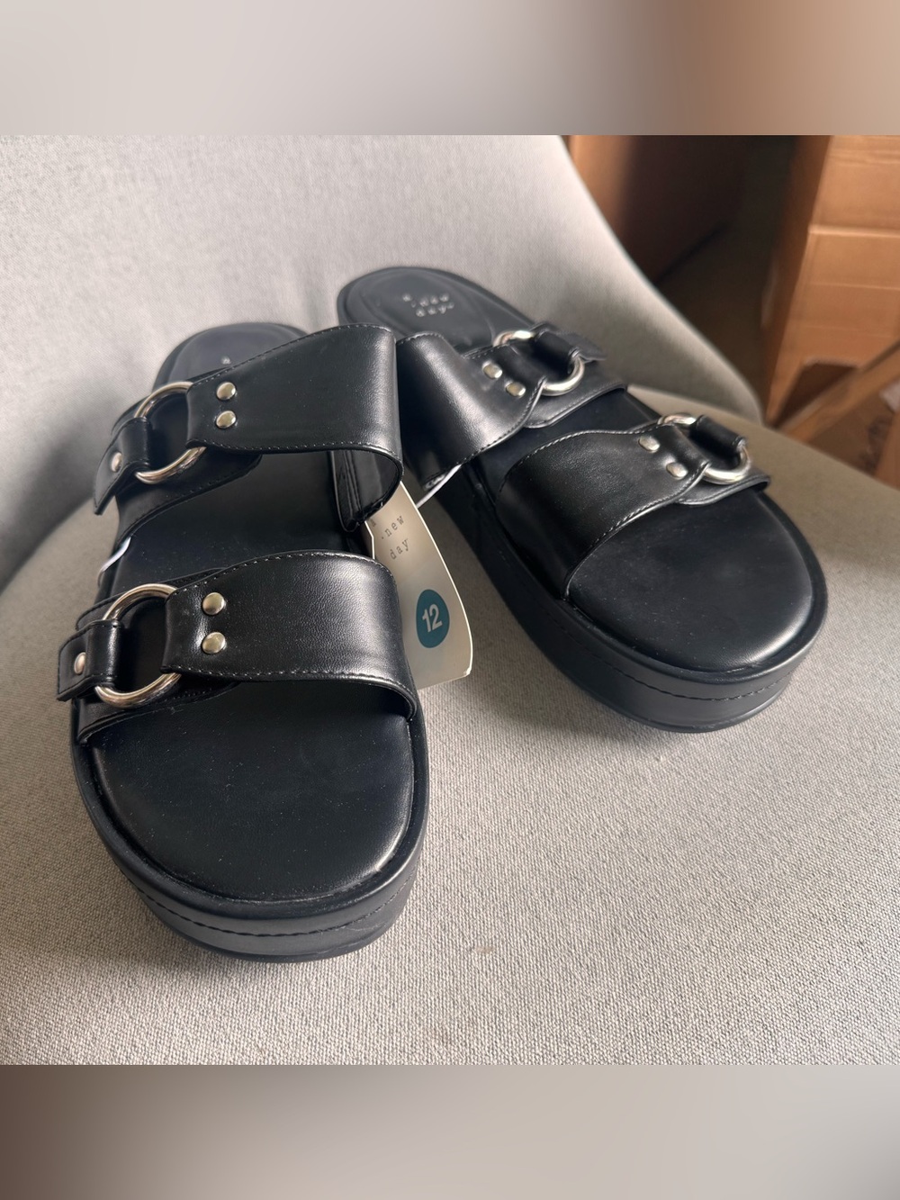 A new day Woman’s Black Haisley Double Buckle Platform Slide Sandals SZ 12